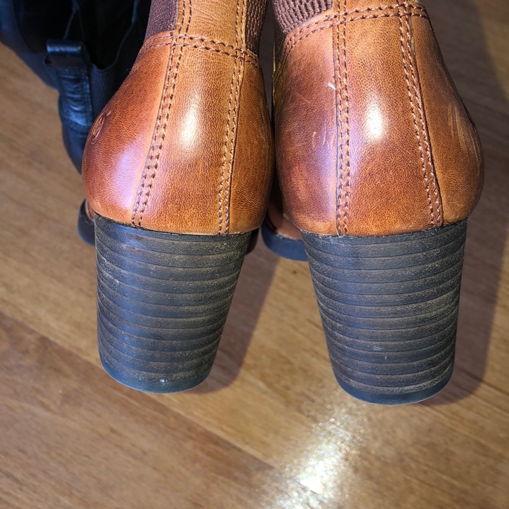 Born Leather Bootie (Brown available) - Picture 2 of 6